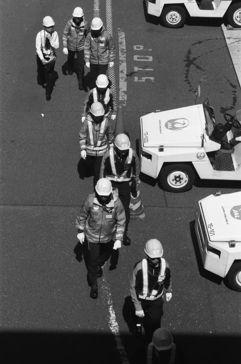 Ground crew